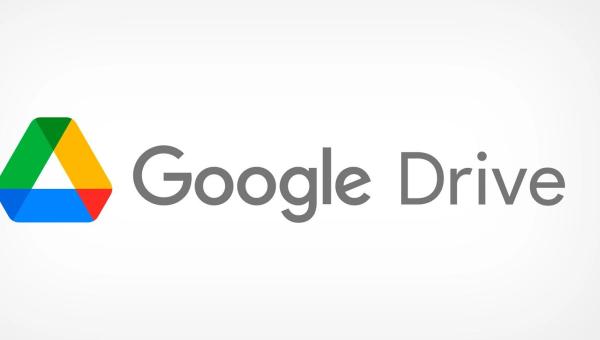 Aprenda a copiar pastas públicas do Google Drive para a sua conta com o Google Colab usando comandos Linux ou script Python